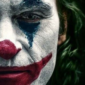 Meet your Posher, Levi